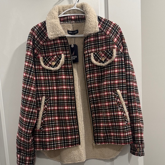 Nautica Teddy Jacket Plaid Checkered Sherpa Lined Red Black Cream Size S NWT - Picture 4 of 5